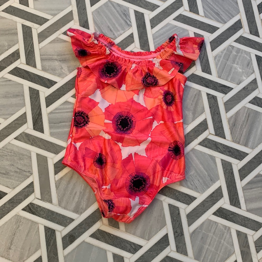 NWOT GAP Swimsuit